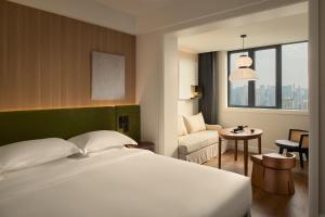 충칭 / 중경 SFEEL设计师酒店 Designer Hotel重庆解放碑七星岗地铁站店 호텔 스위트룸