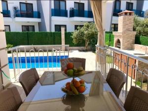 VILLA CEYLINs