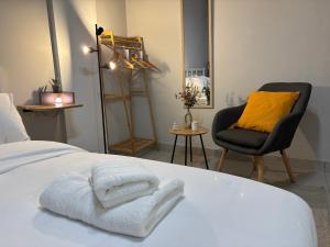 Heart of Syntagma Rooms -2min from the square center-