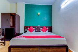Hotel O Delhi Darbar