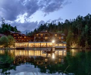 Parkhotel Tristachersee