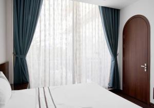The Hanna Villa E32 Flamingo Venus Dai Lai