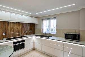 Finest Retreats - Hollies Cottage Oak 3 bed