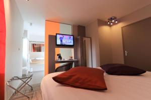 Hotels The Originals Boutique, Grand Hotel Saint-Pierre, Aurillac (Qualys-Hotel) : photos des chambres