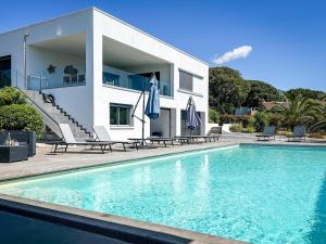 Sasha - Villa Heated pool 8 Bedrooms - by TGB