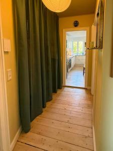 Bright Flat Close To Metro In Frederiksberg