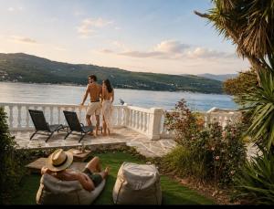 Villa ZeN- with Private garden and beach