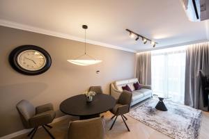 APT 120 Boutique Apartment