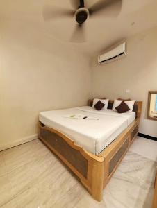 Nilay Guest House I Near Ajanta Cinema I Kolkata