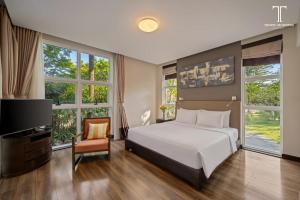 Beach Access Luxury 4BR Private Pool Villa at Premier Village Resort Danang