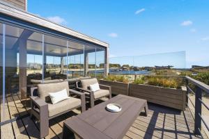 Villa 19 – Golden Tide | For 4 guests directly by the beach