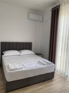 Arval Rooms