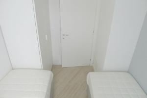 Les Maisons Apartments
