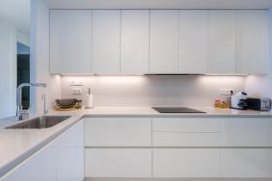 Seaside View High-Floor Apartment - Benidorm Beach