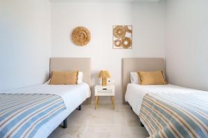 Seaside View High-Floor Apartment - Benidorm Beach