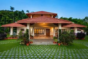 Mercara Hill by ELIVAAS 3 BHK Pet-Friendly Retreat With Private jacuzzi, Outdoor Seating, Verandah Sit Out & Garden