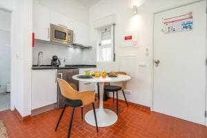 #062 Villa Lemon 3 by Home Holidays