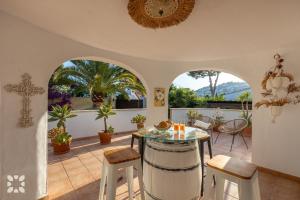 Villa Taina Iti by Abahana Villas