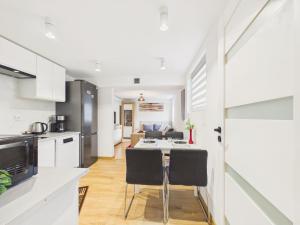 Garden Stay Gdynia Wieluńska Apartment by Solarento