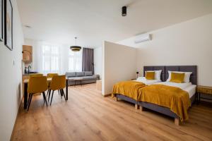 Crocus Boutique Apartments by BookingHost