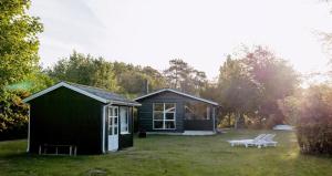 Aspe Beach House Gazes Towards The Sea