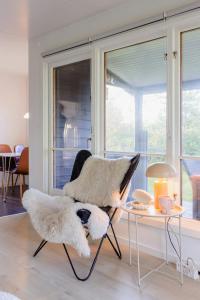 Aspe Beach House Gazes Towards The Sea