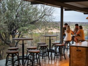 Kruger Lodge Mjejane - Luxury Family Villa in Greater Kruger