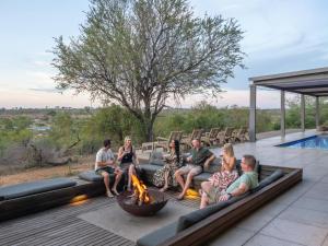 Kruger Lodge Mjejane - Luxury Family Villa in Greater Kruger