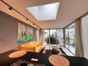 Apartment With Spa In Villeneuve-Lès-Avignon