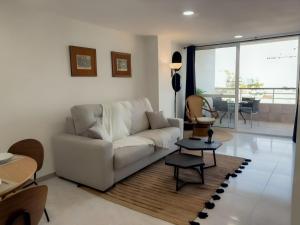Sunrise, La Nogalera, city center, pools