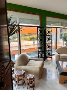 Casa Bustins