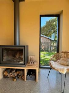 Mid-Century Villa With Pontoon At Lake Cazaux