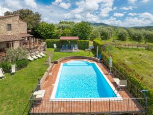 BonoVivo Tuscan Houses in Chianni