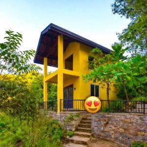Serendib House - River View Jungle Stay Near Sinharaja Kudawa Gate