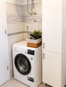 Apartment Blue Dream II