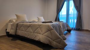 Icon Boulevard Caseros