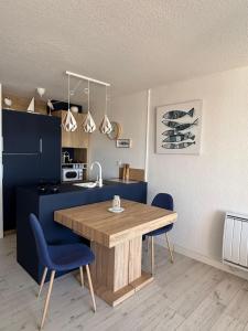 Charmante Marina T3 traversant vue mer et port