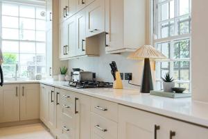 The Brick & Timber Flat by Abbey Road