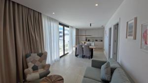 Maras Apartments Higuerón West - Premium Dual Apartment - 3 Community Pools