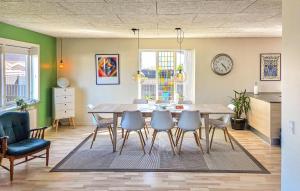 Stunning Home In Thyborøn With Wifi