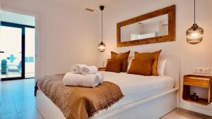 Maras Apartments Higuerón West - Premium Dual Apartment - 3 Community Pools