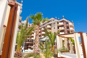 Golden Rainbow - Private apartment - BSR - 2