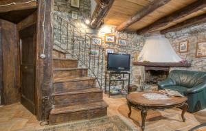 Romantic Home In Comano Ms With Sauna
