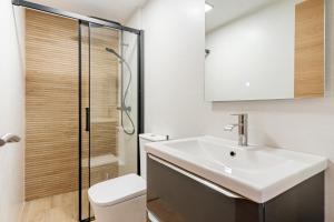 WELCS APARTAMENTO 369 EMP en el puerto con terraza
