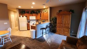 Right Direction Rentals 1 Bedroom Villa 8403