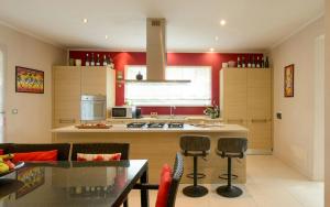 Renovated Barn Among Vineyards Near Arezzo