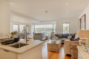 3 Bed in Falmouth oc-w39084