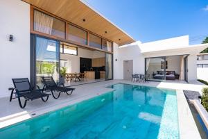 Palm Breeze 3br Pool Villa