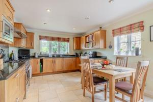 4 Bed in Northleach oc-b42441