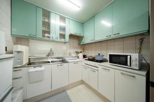 Cozy House - 2BR,Family,Free Parking,Renovation